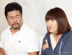 佐々木健介と北斗晶の写真