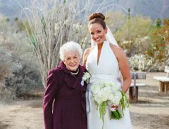 フラワーガールは95歳のおばあちゃん　笑顔と感動に包まれた最高の結婚式