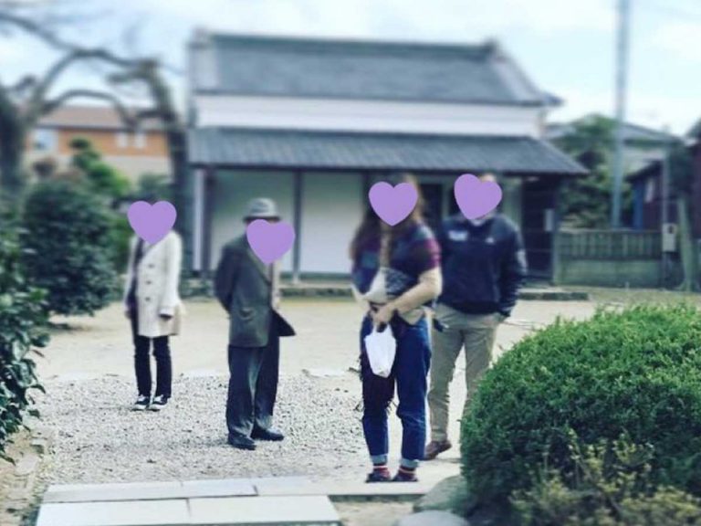 家族で写真撮影をしたら 完成した２枚に 最高すぎる 全員強そう Grape グレイプ