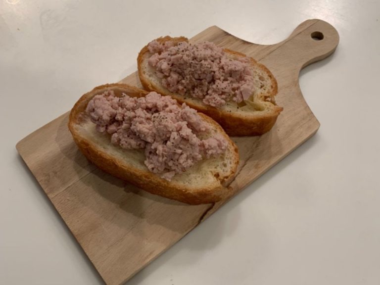 簡単すぎて驚き 魚肉ソーセージと袋１枚でできる本格パテを作ってみた Grape グレイプ