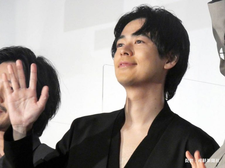 成田凌がヒゲを生やしたら めっちゃセクシー Grape グレイプ 成田凌がヒゲを生やしたら めっちゃセクシー Grape グレイプ