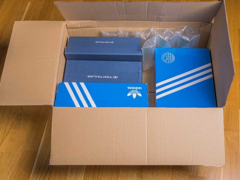 この色いい めっちゃかわいい Adidas のランニングシューズが大人気 Amazonセール Grape グレイプ