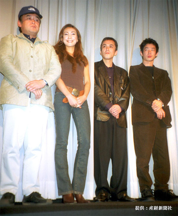 映画『みすづ』初日舞台挨拶　（左から）五十嵐匠監督、田中美里、寺島進、加瀬亮