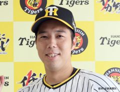 誹謗中傷を受けた青柳晃洋　 阪神タイガースの声明に「素晴らしい対応」「賛同します！」
