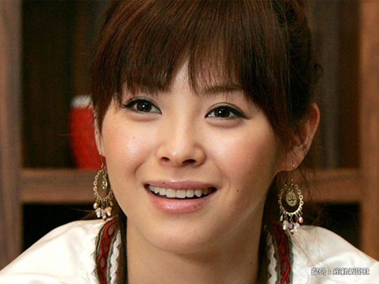 新曲を発表した松浦亜弥 夫・橘慶太プロデュースの曲に「ずっと待ってた！」「鳥肌が立った」 – grape [グレイプ]