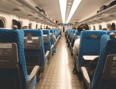 新幹線でこれは『マナー違反』？　田島直弥の投稿に「これはつらい」「そんなことある！？」