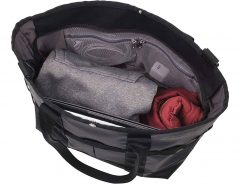 「買い物中は手ブラでいたい」　『コールマン』のショルダーバッグはいろんな使い分けができて便利！