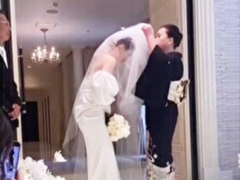 結婚 トップ 式 ハプニング ドレス