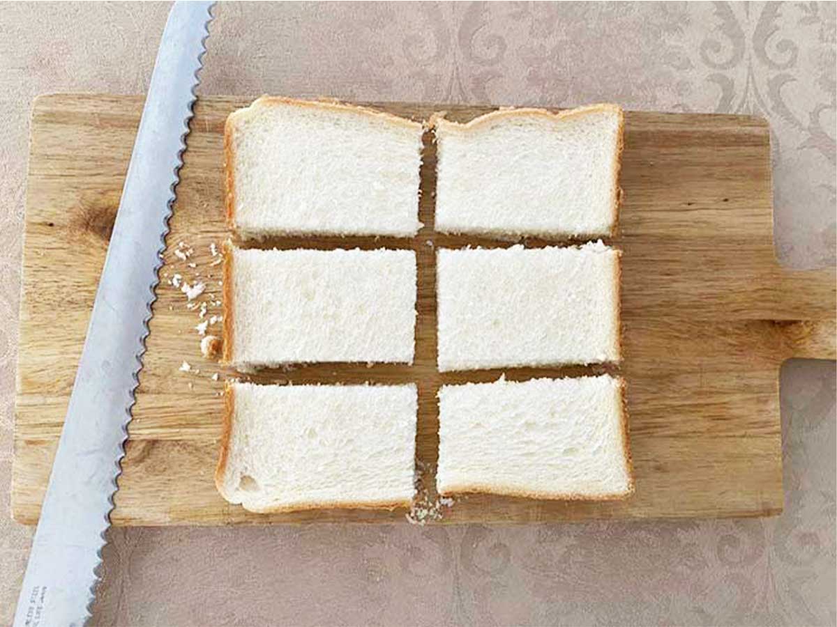 食パンを切った写真