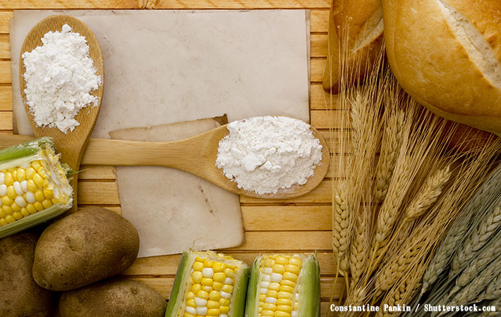小麦粉と片栗粉と野菜の写真