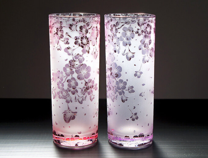 桜咲くロンググラスの画像