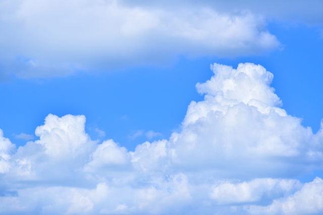 青空と雲の画像