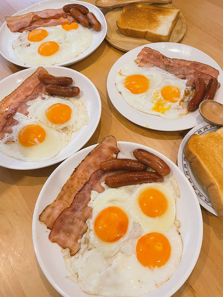 目玉焼きの写真