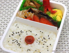 「夏はあまり入れないで」　夏の弁当で避けるべき『おかず』とは？