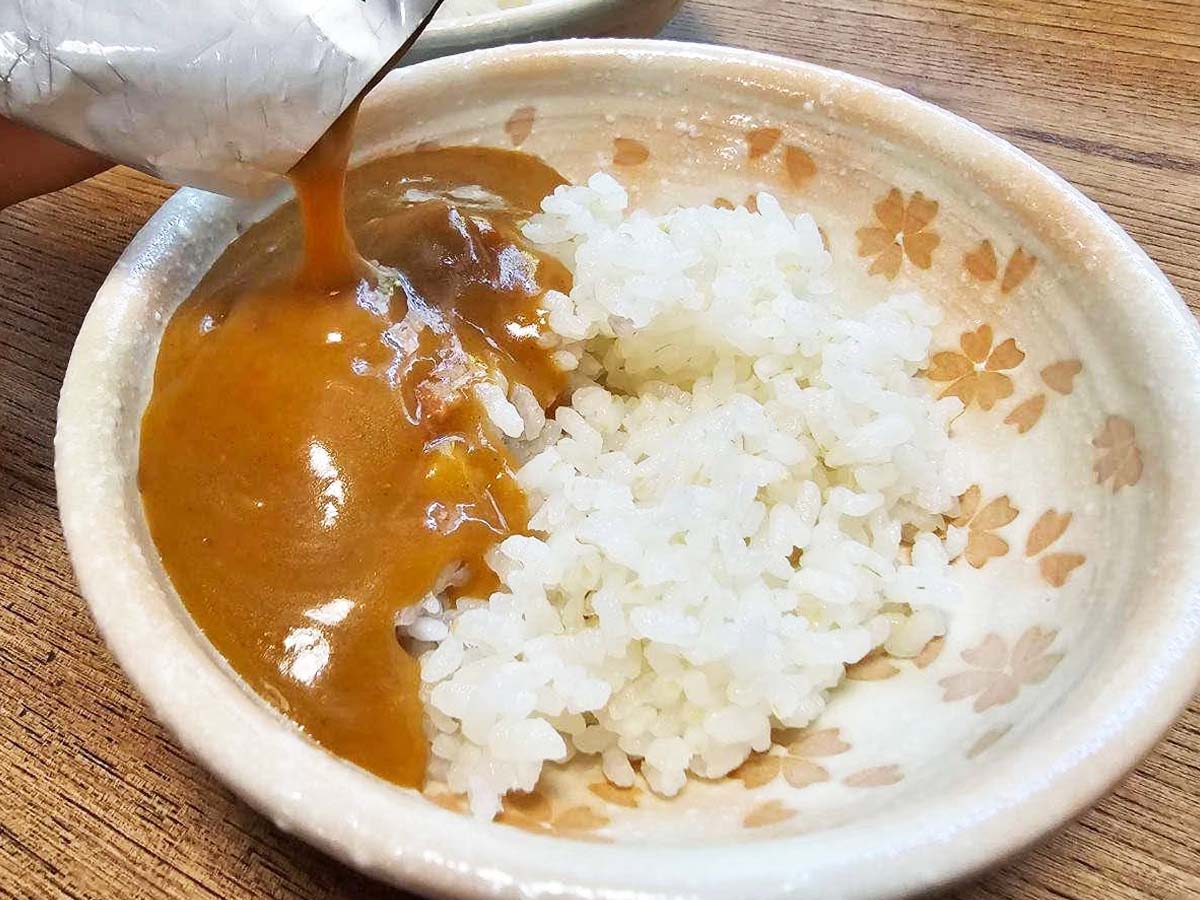 レトルトカレーの写真