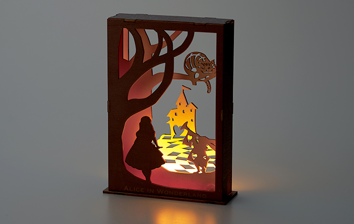 『木製パズルランプ』の画像