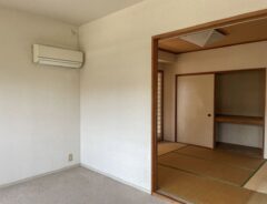 エアコンが設置された部屋