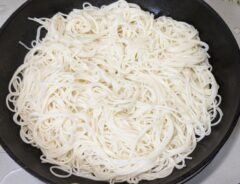 ゆであがったそうめん