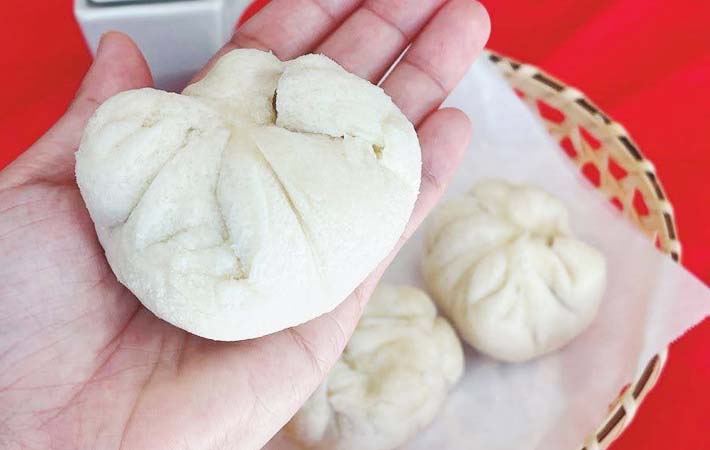 食パンで肉まんを作った完成写真