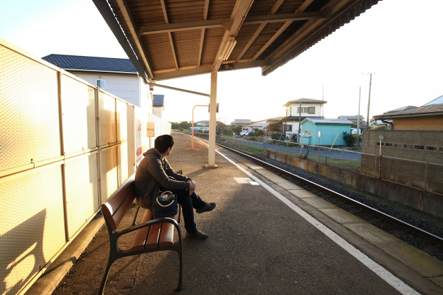 夕陽の中たそがれの画像