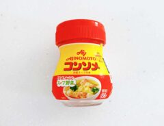 「味の素KKコンソメ」顆粒タイプの写真