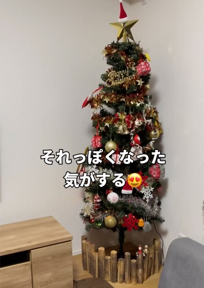 airi（i_house.8）さんがInstagramで紹介した、トイレットペーパーの芯で作る、クリスマスツリーの足元装飾の作り方