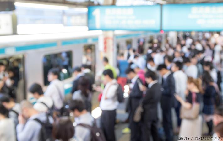 満員電車のイメージ画像