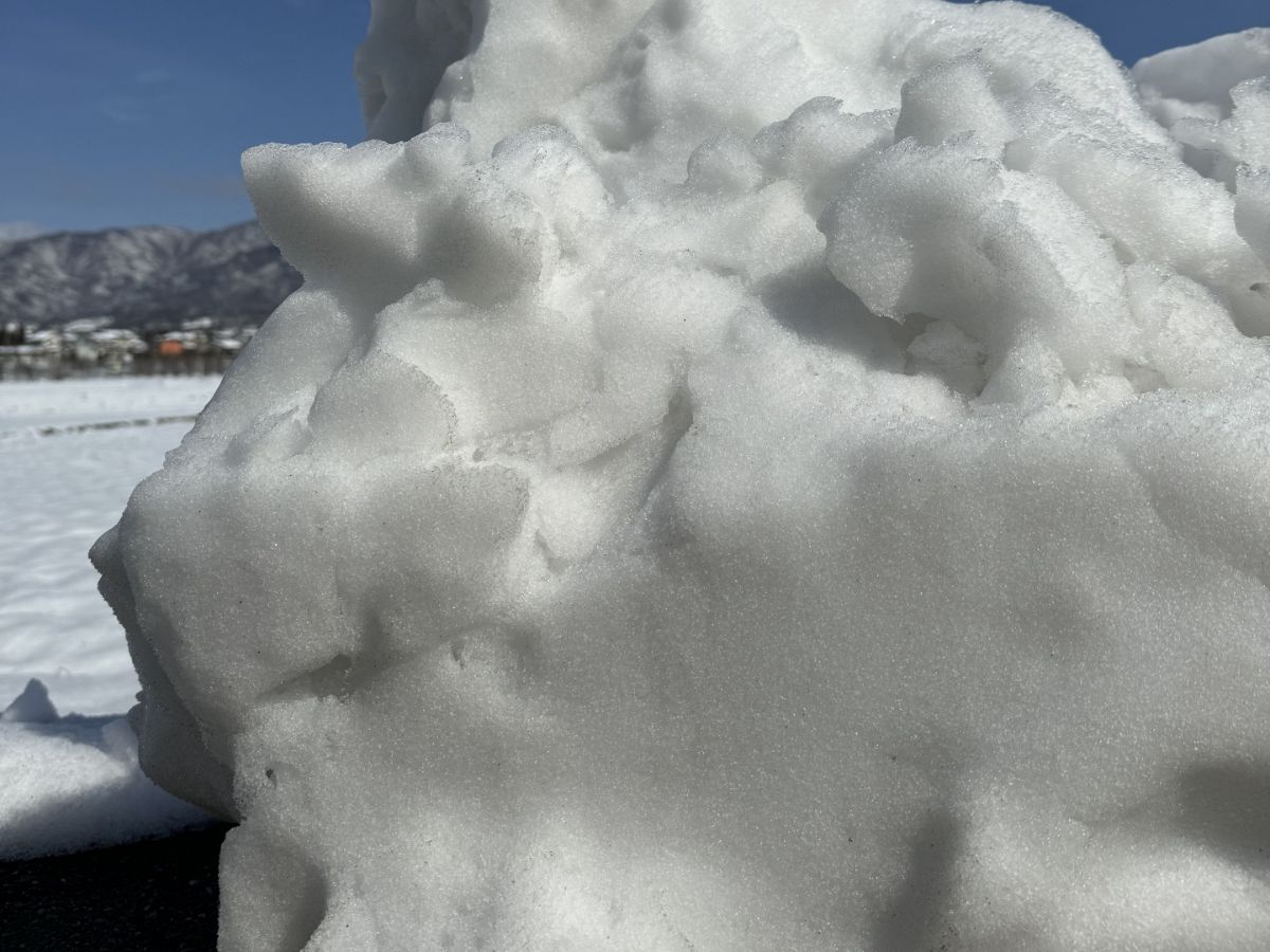 雪の塊