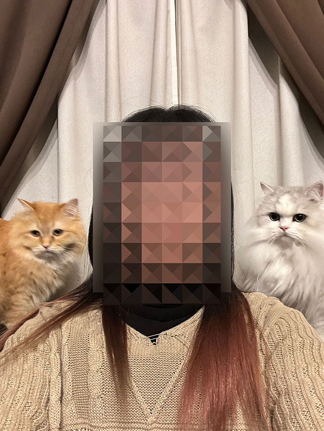 妻と愛猫の写真