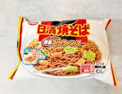 『冷凍 日清焼そば スパイシーソース』の写真