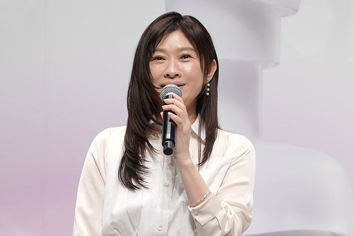 篠原涼子さん