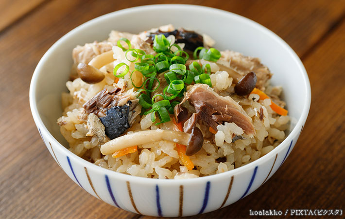 炊き込みご飯の写真