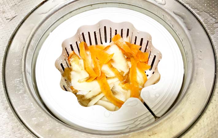 ダイソー『抗菌排水口キャッチ』の使用写真