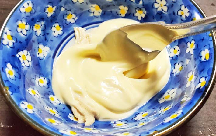 『スナップエンドウと新玉ねぎの香味マヨ焼き』を作る写真