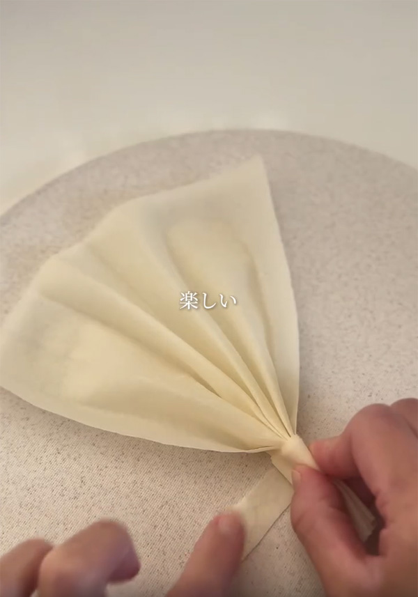 春巻きの皮で作るブーケサラダ