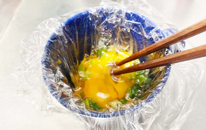 レンジで卵焼きを作る写真