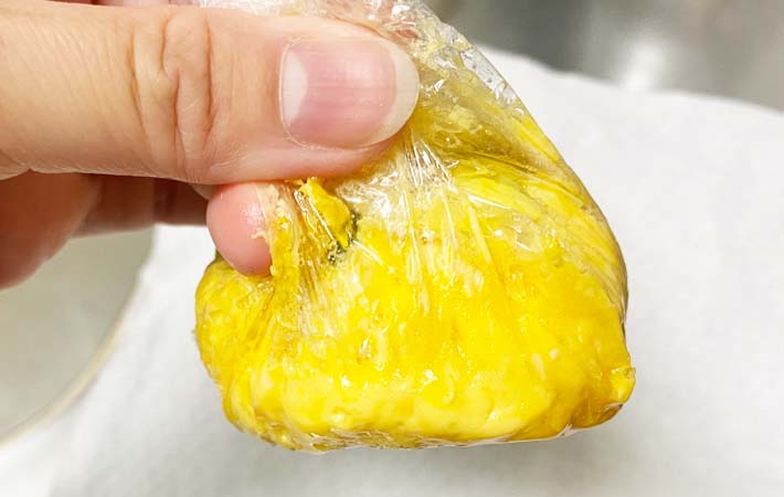 レンジで卵焼きを作る写真