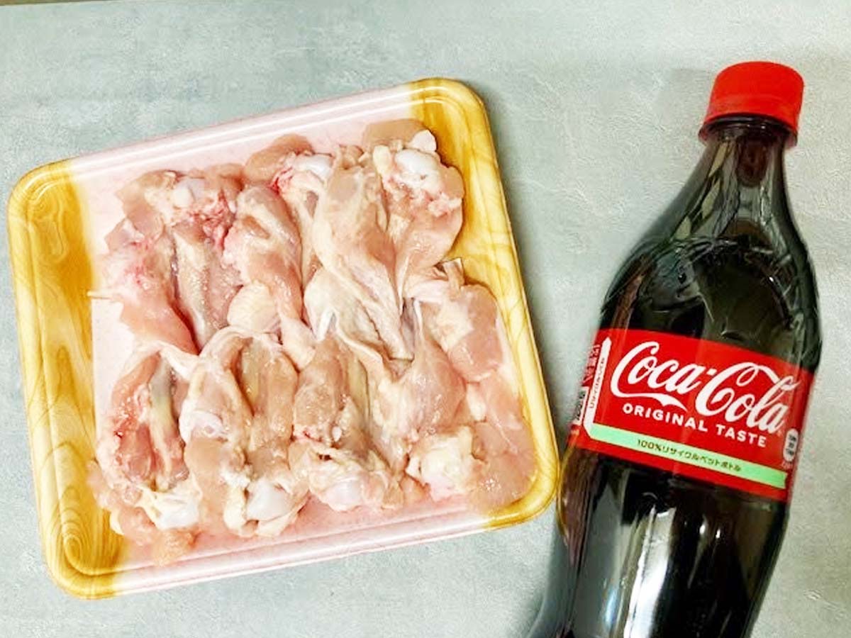 『鶏肉のコーラ煮』の材料写真