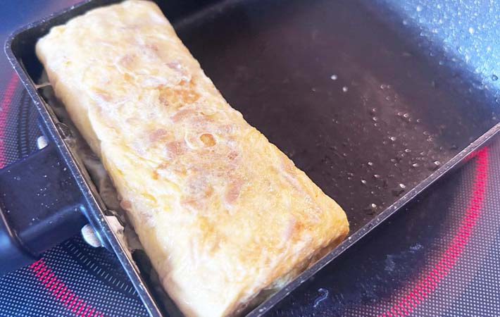『なめたけ玉子焼き』を作る写真
