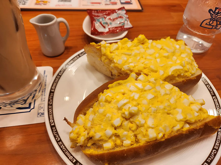 コメダ珈琲店の卵サンド
