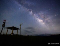 流れ星の画像