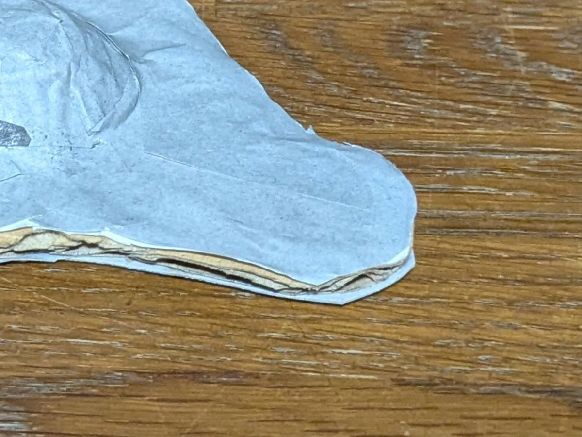 ダンボールで作ったはぐれメタル