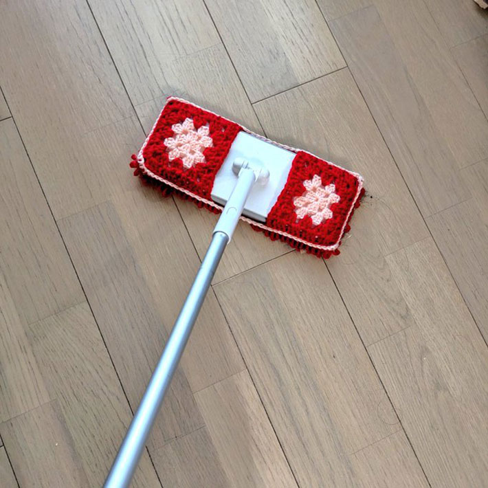 毛糸で作ったモップ
