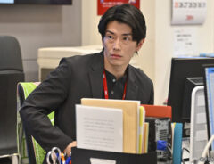 『キャスター』場面写真