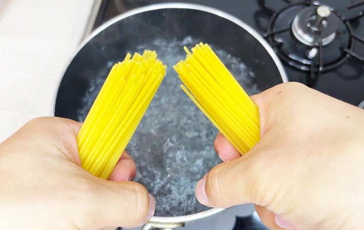 弁当のパスタが固まらない方法の写真