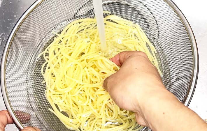 弁当のパスタが固まらない方法の写真
