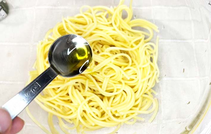 弁当のパスタが固まらない方法の写真
