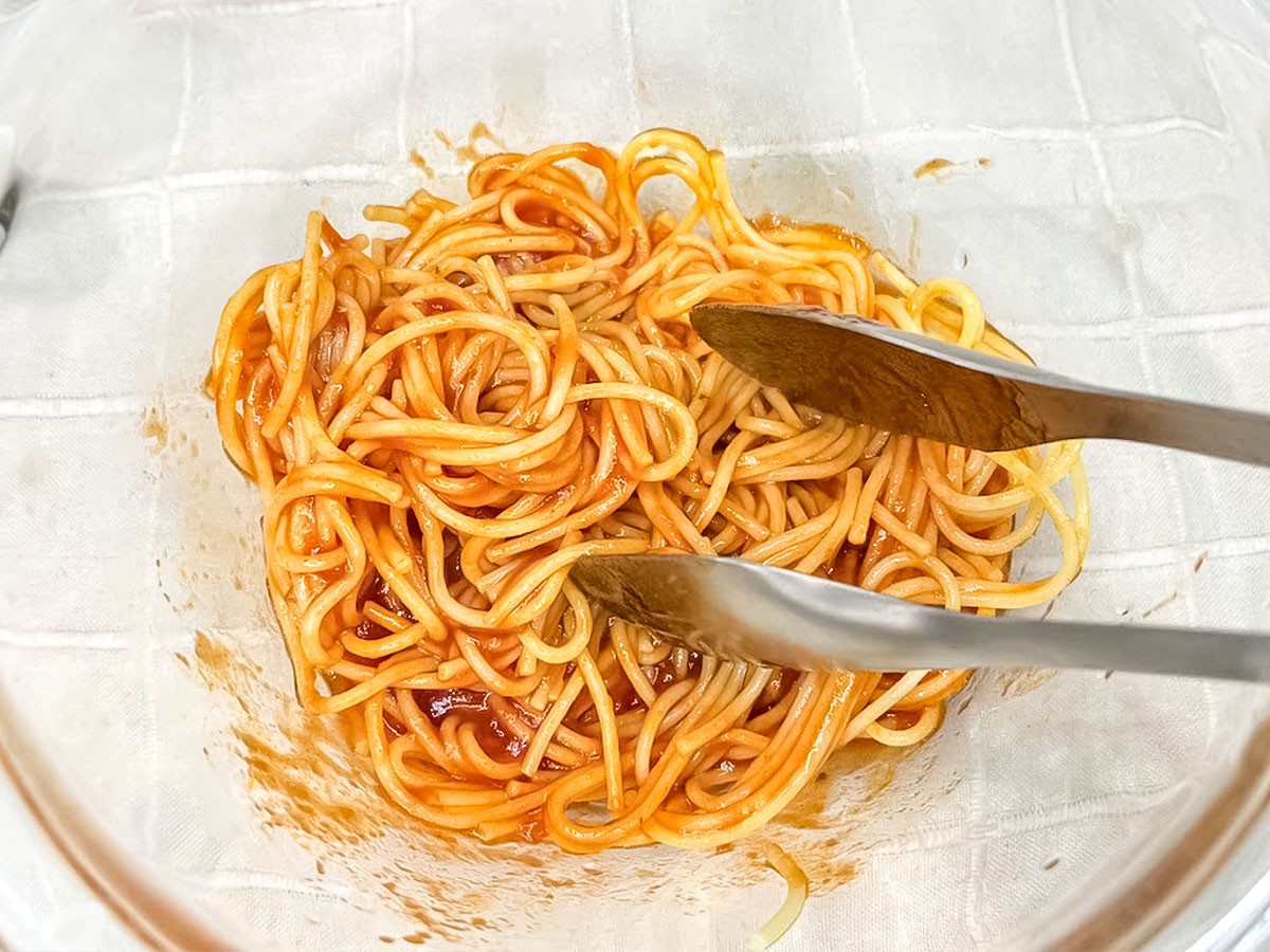 弁当のパスタが固まらない方法の写真