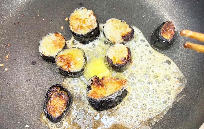 『ホタテ風エノキ』を作る写真
