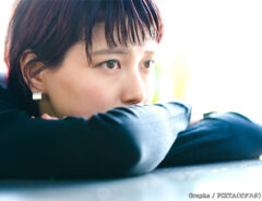 女性の写真
